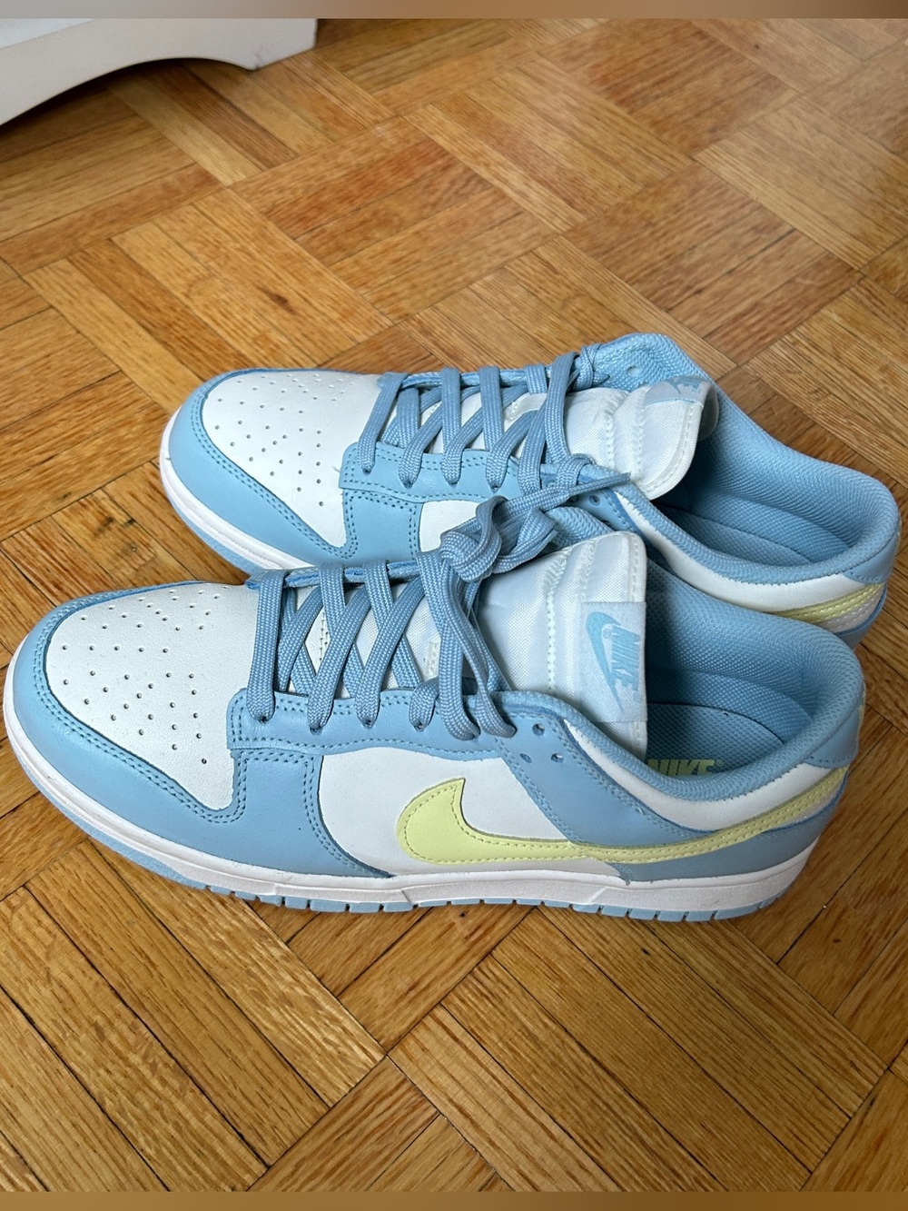 Nike Dunk Low "Ocean Bliss Citron Tint" sneakers